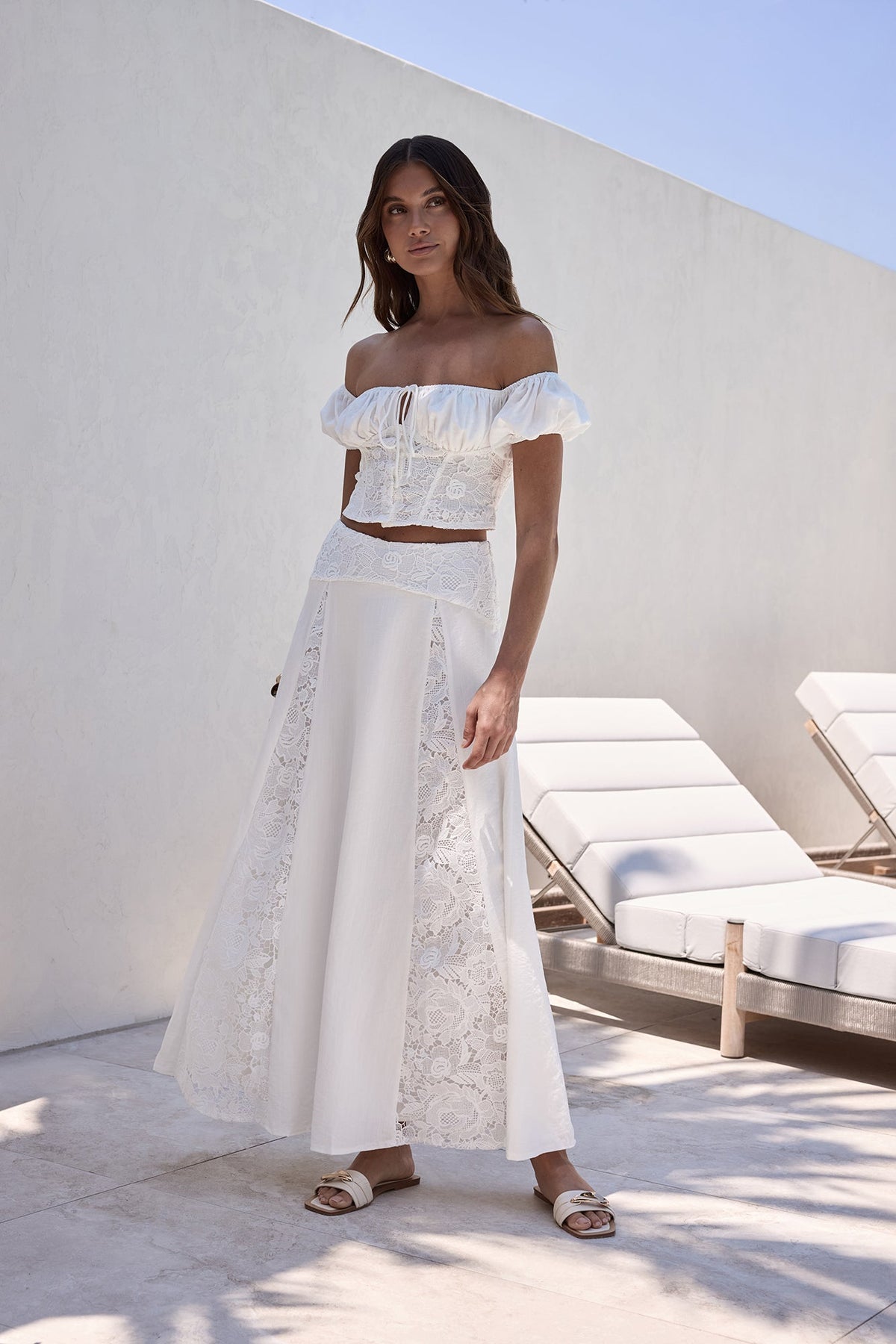 Sandy Shoreline Set White
